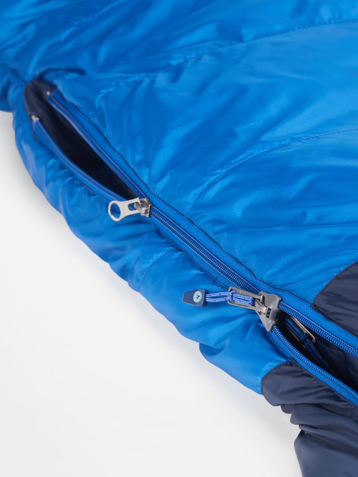 #color_artic-navy-artic-mist